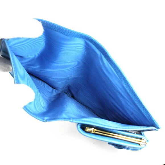 CHANEL Blue Caviar Leather Logo Wallet - Picture 7 of 12